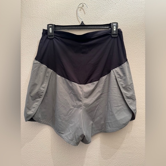 AMPOSH Women's Maternity Over Belly Buttery Soft Workout Short in Grey Sage - Picture 3 of 5